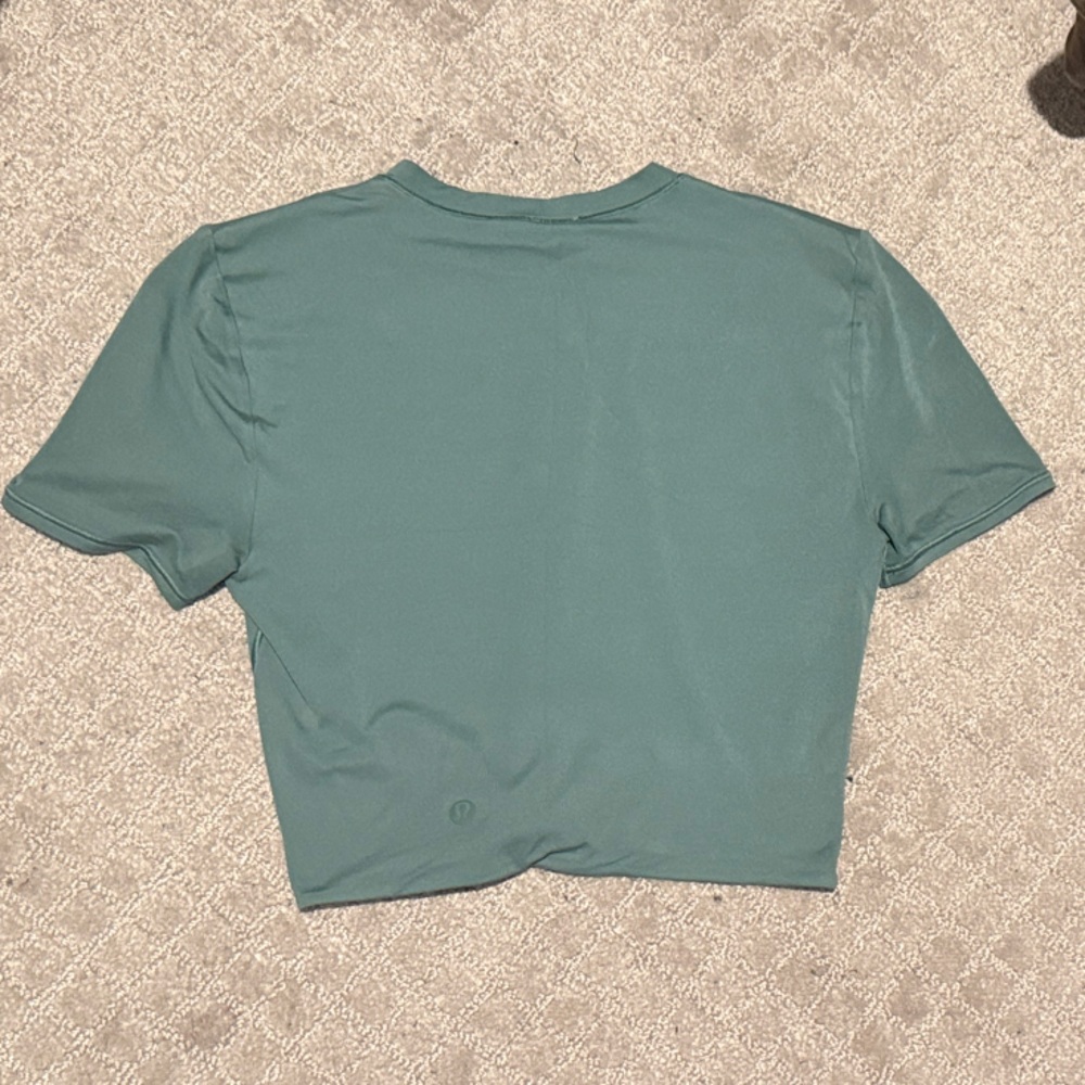 Cropped Soft Lululemon T Shirt